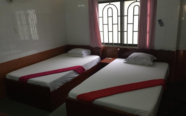 Chhaya Hotel