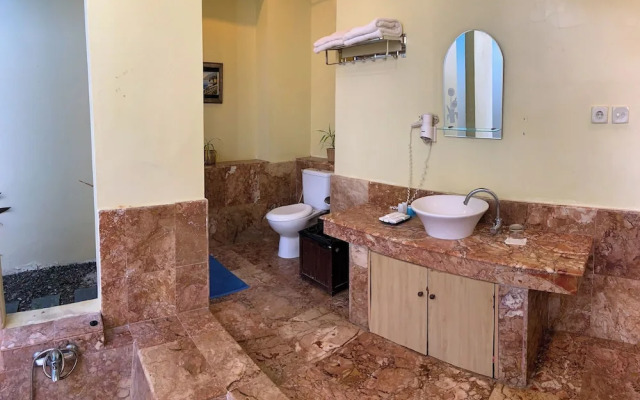 Beach Rock Resort Belitung