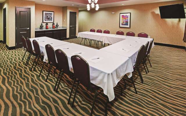 La Quinta Inn & Suites by Wyndham Jourdanton - Pleasanton