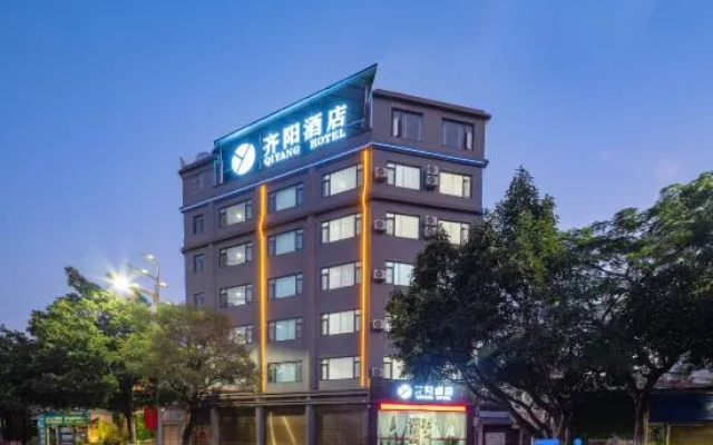 Qiyang Hotel Jianshui