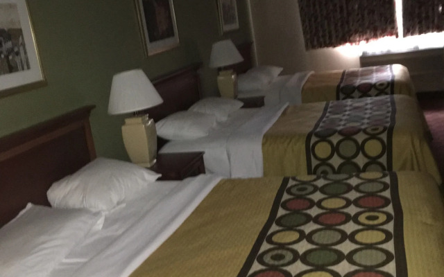 Quality Inn & Suites Howe - Sturgis