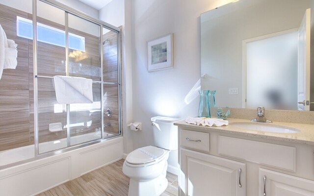 Bella Vida by Homes of America