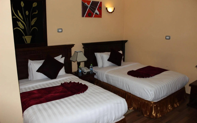 Oasis Hotel Apartment