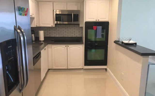 Ocean Reserve Piso 4 Str264