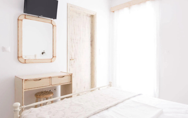 Fragias Boutique Studios & Apartments