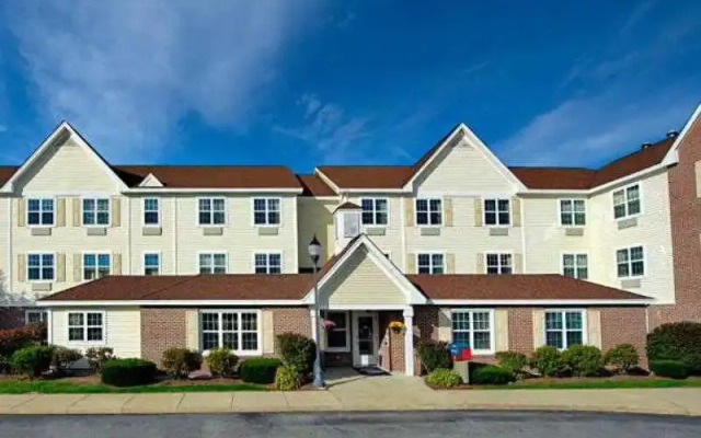 Embassy All Suites Hotel