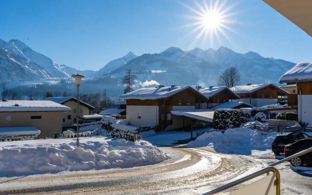 Chalet in Piesendorf With Sauna