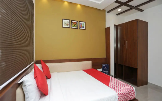 OYO 12899 Hotel Khushi Regent