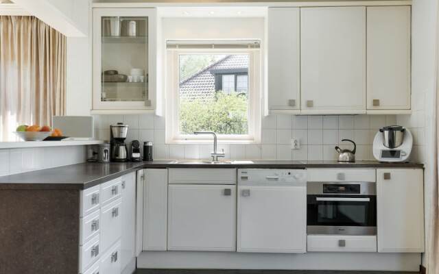 Scenic Villa Near Bergen Close To the Sea