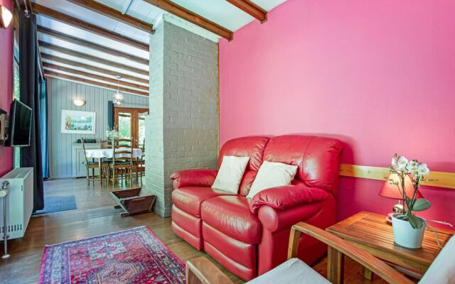 Cozy Chalet in Trois Ponts with Forest Nearby
