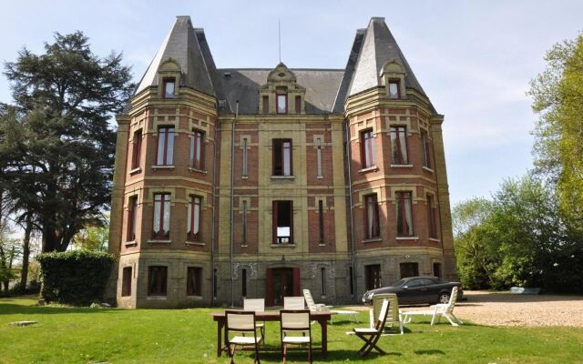 Château De La Croix Bizet