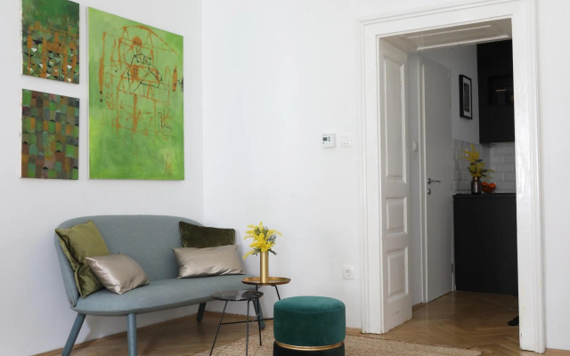 Premium Class Apartments III