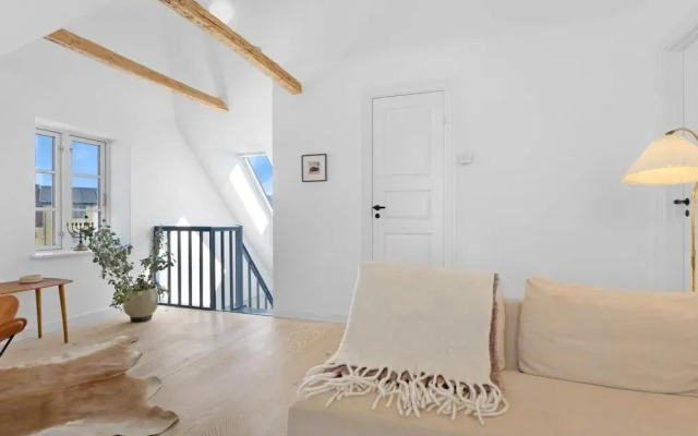 Centrally-located Retreat in Lokken