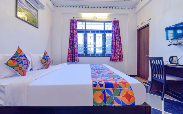 Fabhotel Achrol Palace