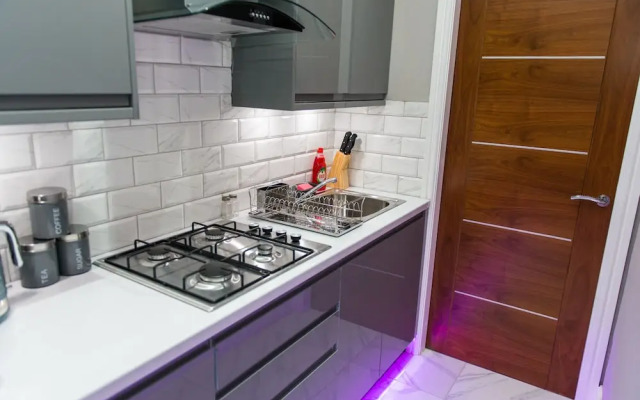 Aphrodite Suites Huddersfield