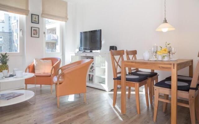 Bom22A 3 White Water