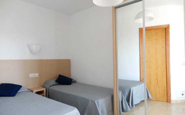 Marina Palmanova Apartamentos