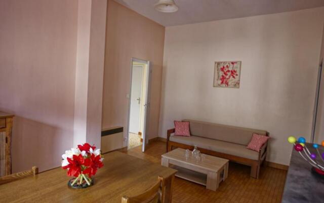 Appartement Arfeuilles, 3 pièces, 4 personnes - FR-1-489-266