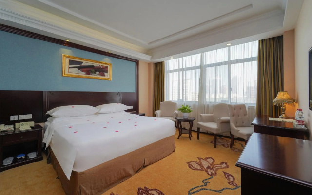Vienna Hotel Shanghai Puong Jinqiao Park – Guest Rooms – Shanghai