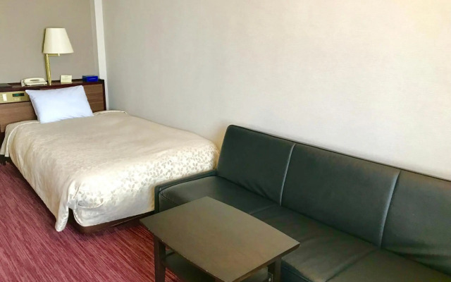 Okazaki New Grand Hotel