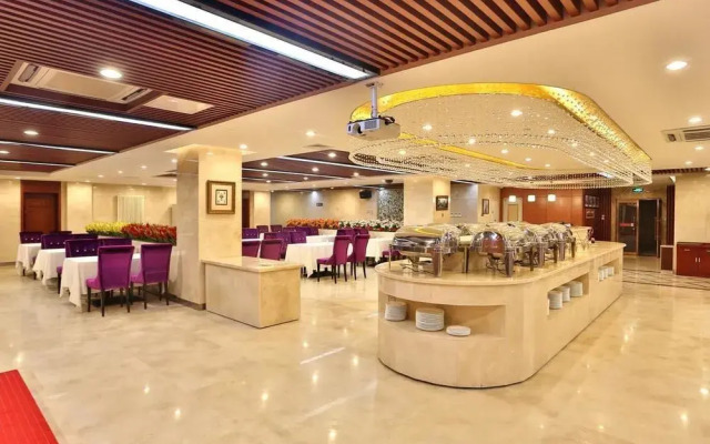 Qingdao Jinhong Sea View Holiday Hotel