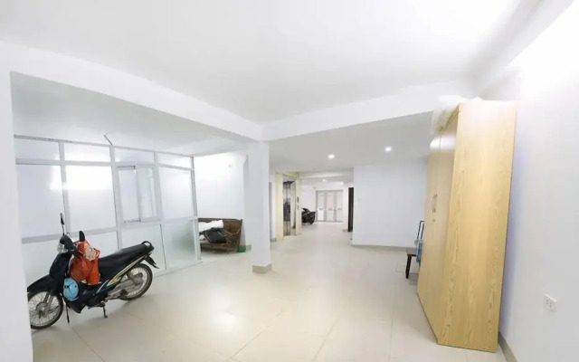 Era Apartment Ha Yen Quyet