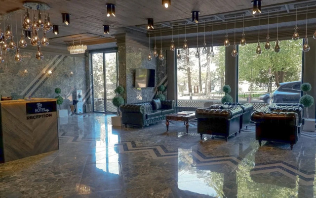 Bm Hotel City