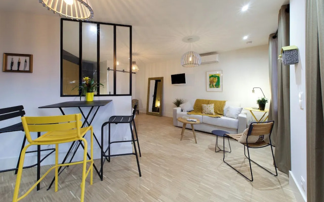 Appart Hotel Eugénie