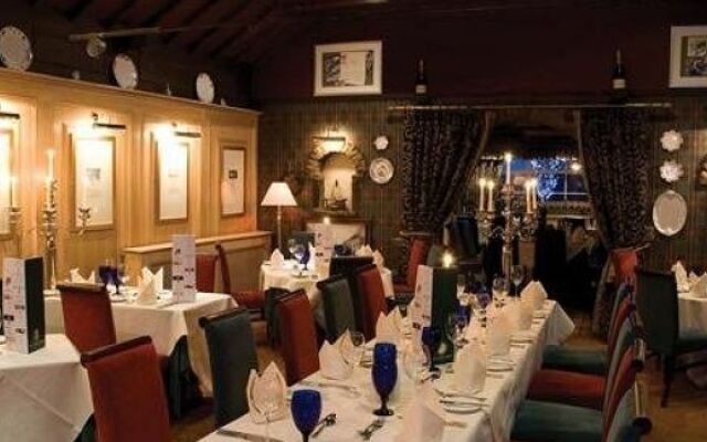 Three Acres Inn & Restaurant