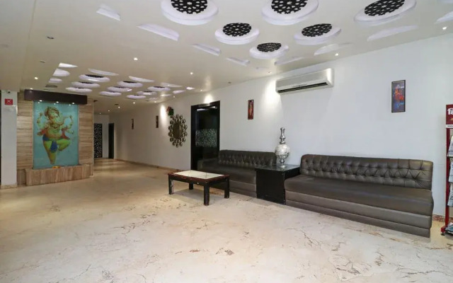 OYO 9993 Hotel Idea INN