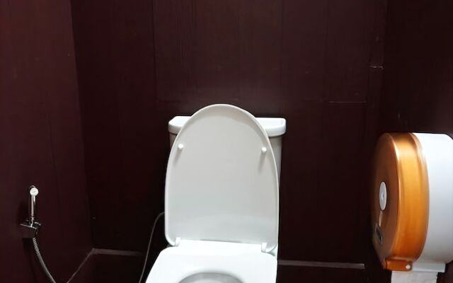 @Home Hostel Wua Lai