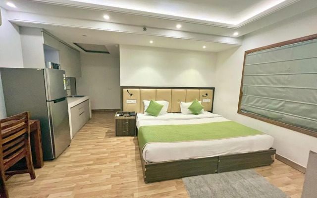 Red Rose Homestay - Rooms with Kitchenette