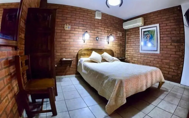 El Paso Apart Hotel