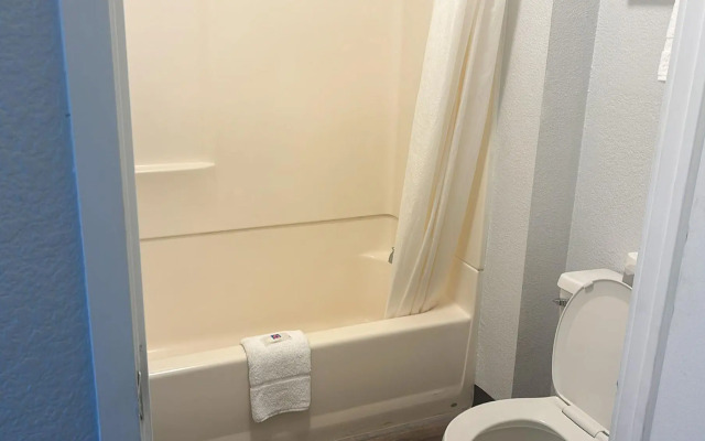 Motel 6 Watsonville, CA - Monterey Area