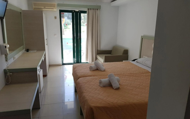 Caretta Beach Resort & Waterpark