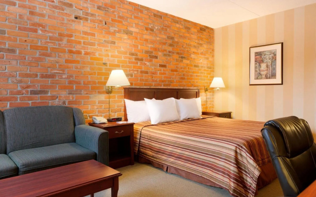 Travelodge by Wyndham North Bay