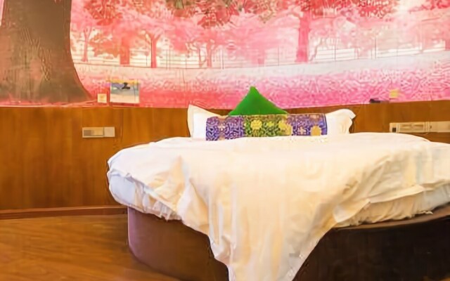 Jiaxi Boutique Creative Hotel