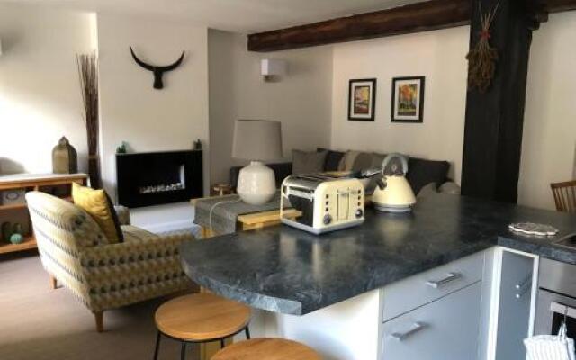 The Cooperage Apartment No 6, The Shore
