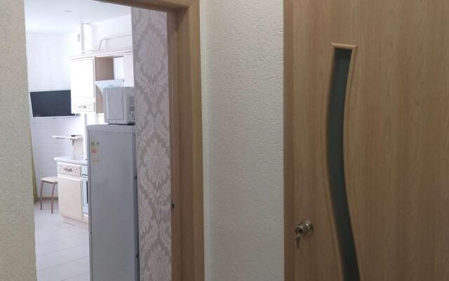 Я к Вам на улице Крылова 15 корпус 1