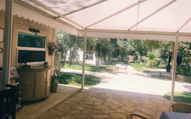 Baharin Bahce Pansiyon