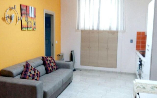 Apartment With 2 Bedrooms in Roma, With Wifi - 30 km From the Beach