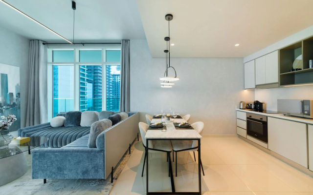 Stylish 2BR apt in Emaar Beachfront w Stunning sea Views - Hotel in ดูไบ - Photo 2