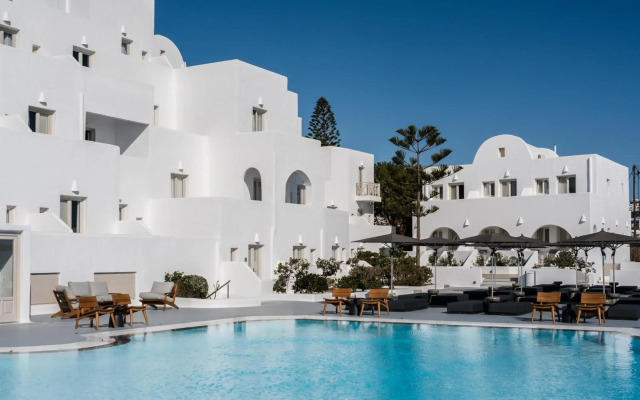 Santorini Palace