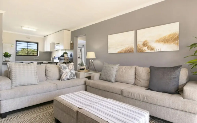 Laguna Beach B8