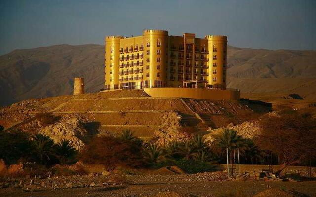 Golden Tulip Khatt Springs Resort & Spa