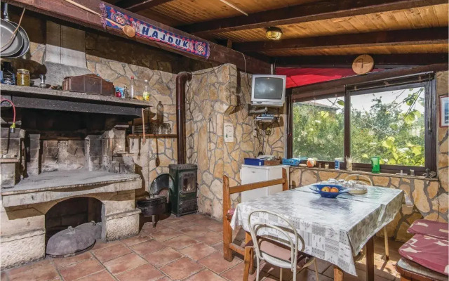 Five-Bedroom Holiday Home in Orebici