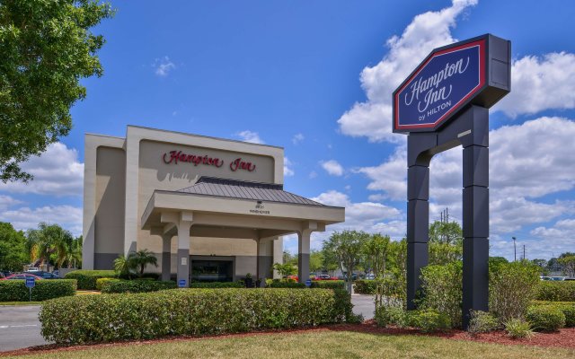 Hampton Inn closest to Universal Orlando