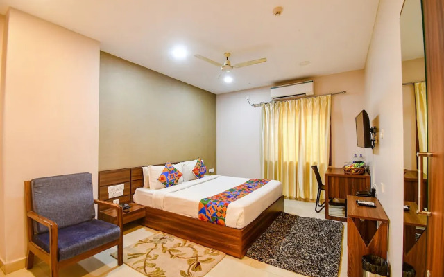 Fabhotel Royal Crystal