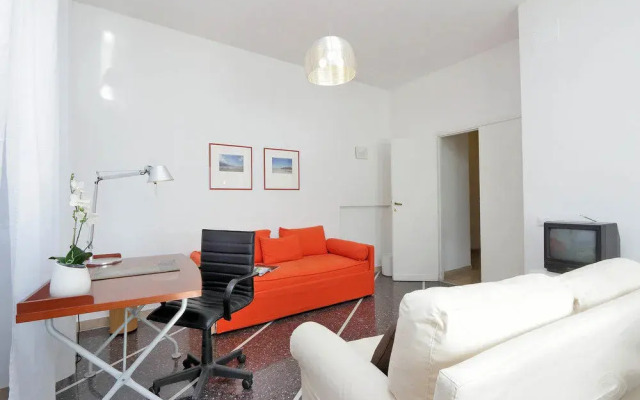 Vatican - WR Apartments
