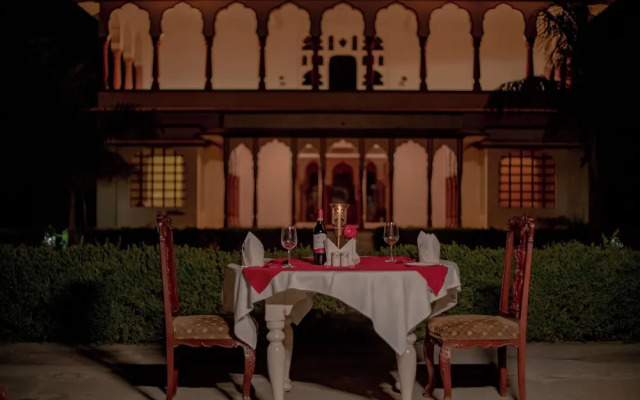 Shahpura Abhaneri Resort